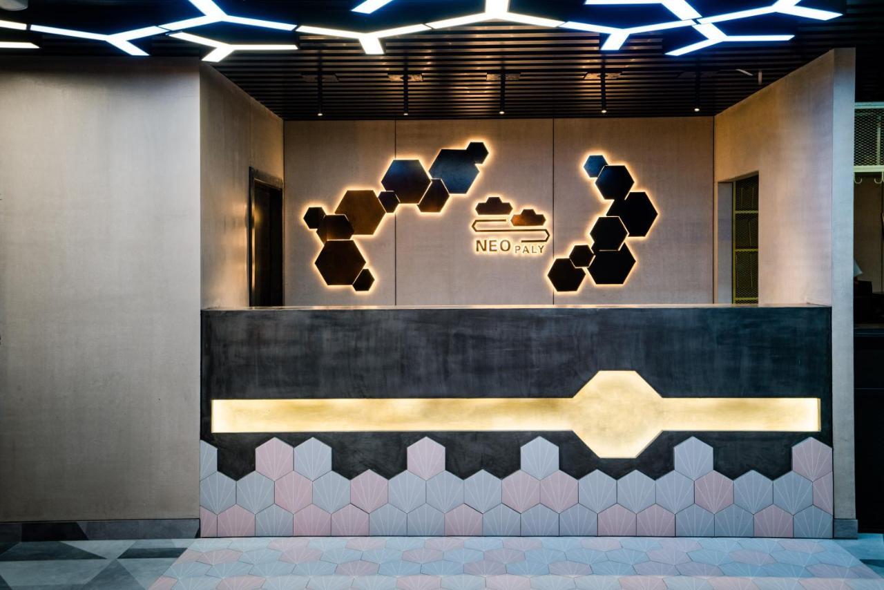 Neo Paly Hotel Semporna Exteriör bild